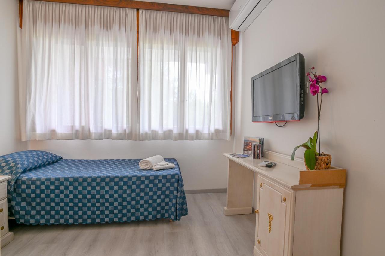 Hotel Adriaco グラード エクステリア 写真