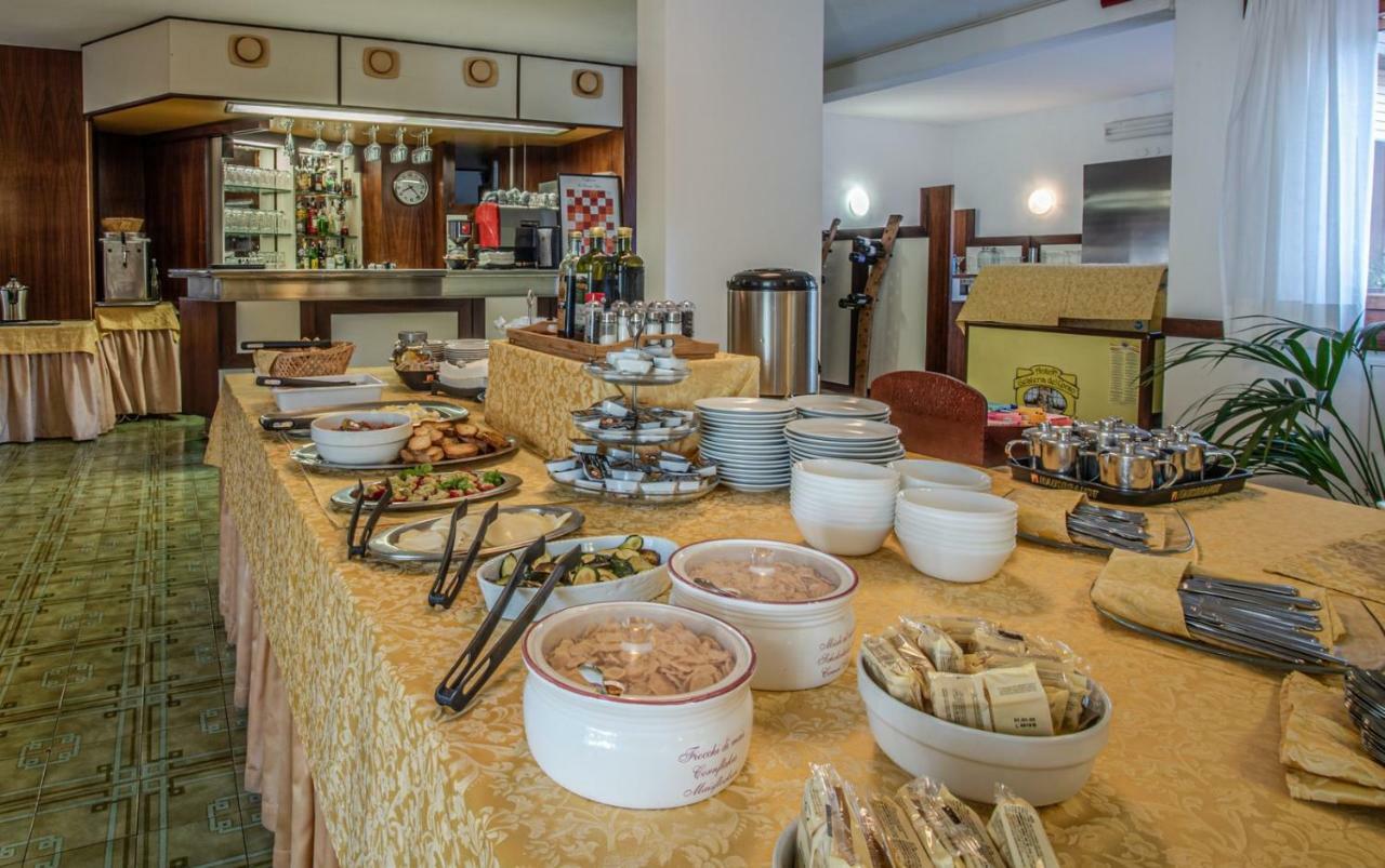 Hotel Adriaco グラード エクステリア 写真